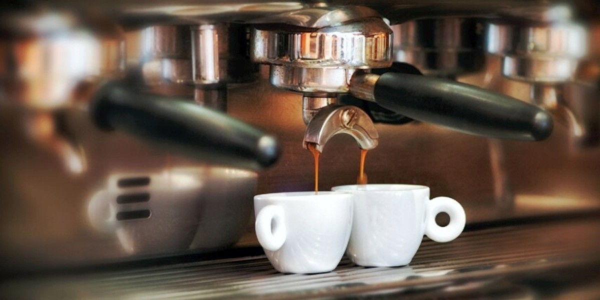 https://www.test.eska.it/image/cache/catalog/News/052_acqua_caffe_prima_dopo-1200x600.jpg